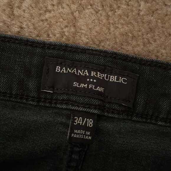 Banana Republic High Waist Slim Flare Jeans - size 34/18 - Picture 6 of 7